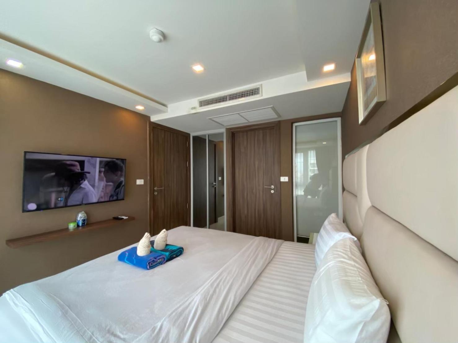 Grand Avenue Suites X Monthstayz Thailand Pattaya Luaran gambar