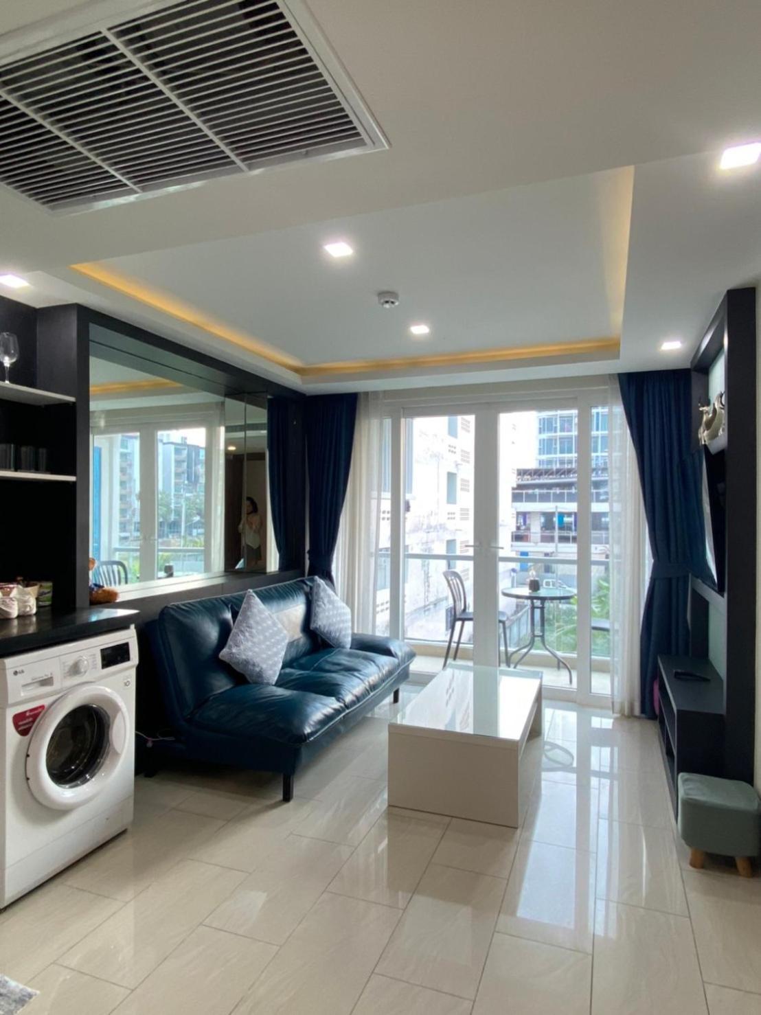 Grand Avenue Suites X Monthstayz Thailand Pattaya Luaran gambar