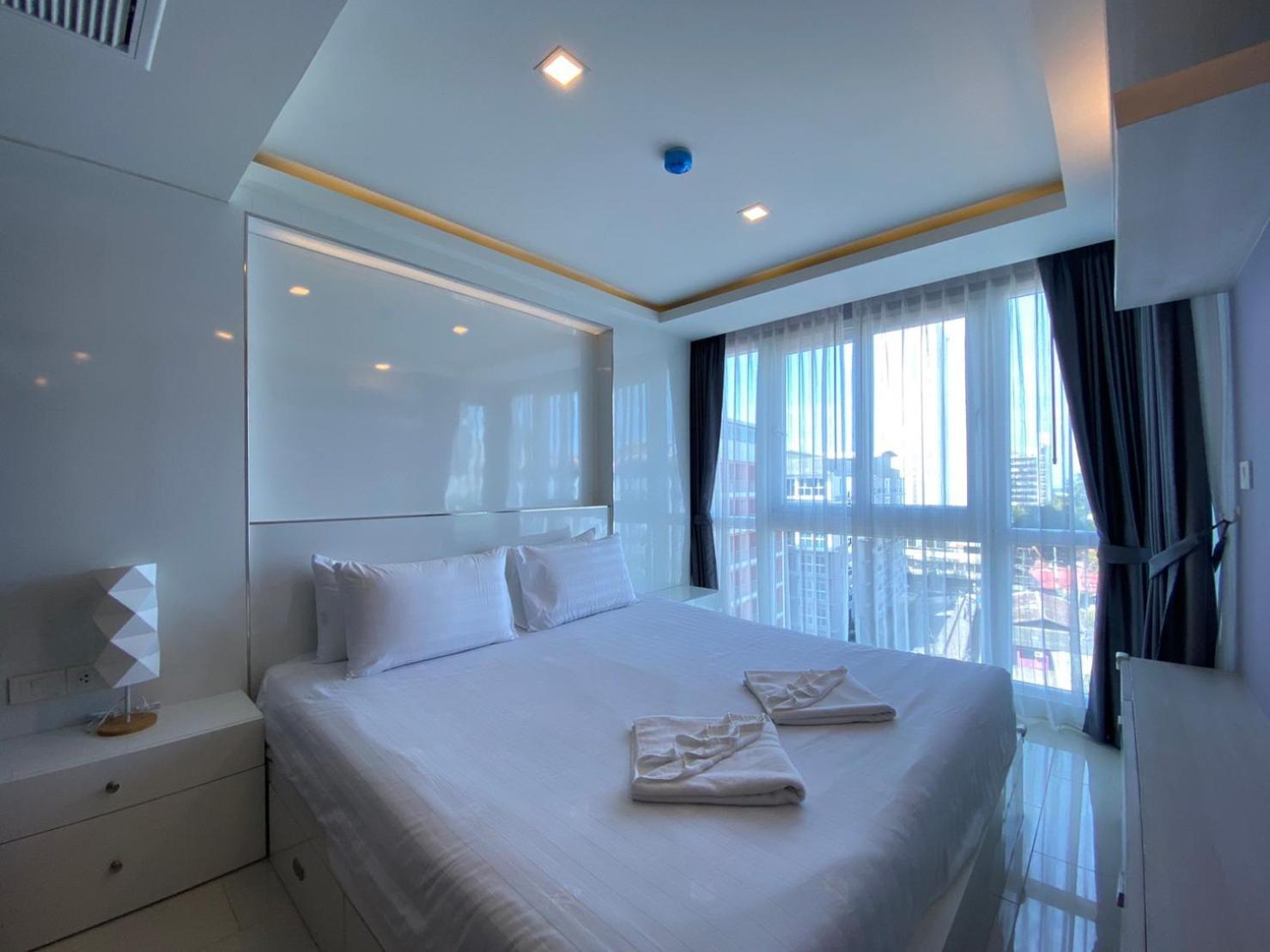 Grand Avenue Suites X Monthstayz Thailand Pattaya Luaran gambar